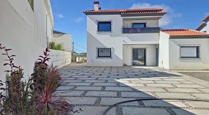 House T3 in Ribamar of 205 m²