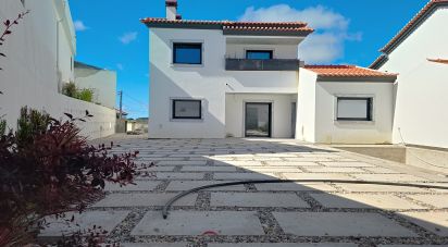 House T3 in Ribamar of 205 m²