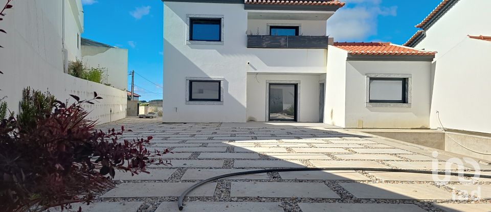 Moradia T3 em Ribamar de 205 m²