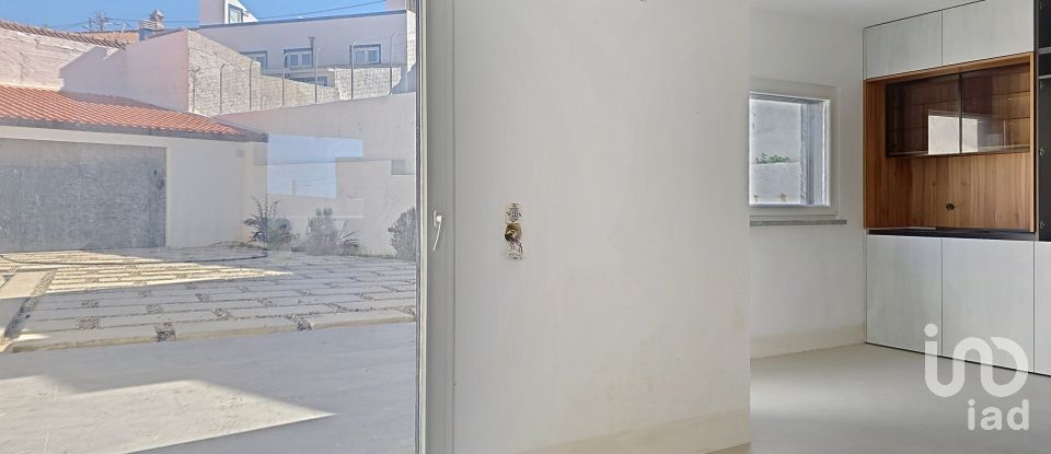 Moradia T3 em Ribamar de 205 m²