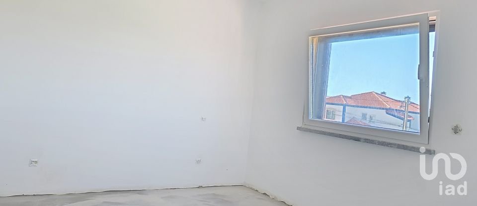 Moradia T3 em Ribamar de 205 m²