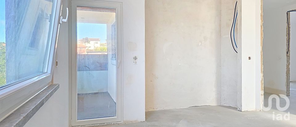 Moradia T3 em Ribamar de 205 m²