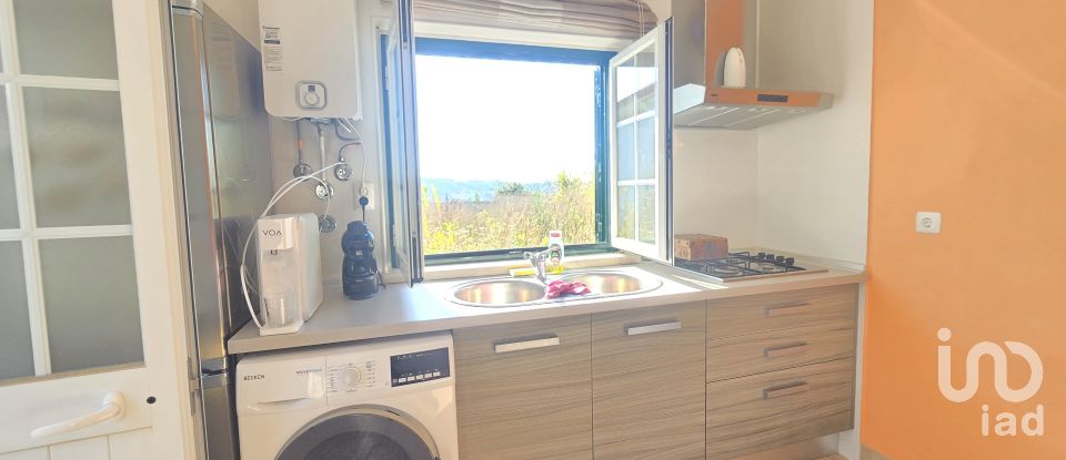 Maison T3 à Azueira e Sobral da Abelheira de 175 m²