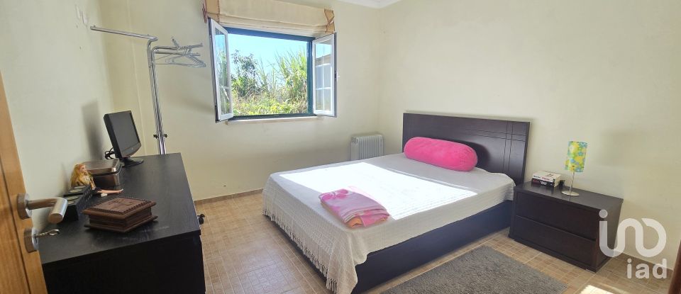 Maison T3 à Azueira e Sobral da Abelheira de 175 m²