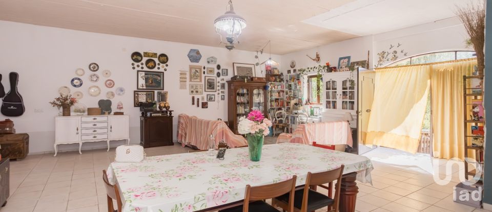 Moradia T4 em Turcifal de 465 m²