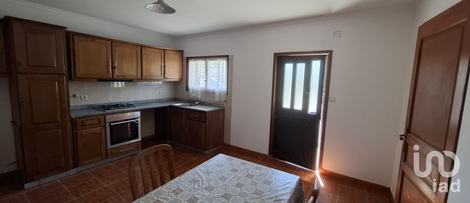 House T3 in Campeã of 399 m²