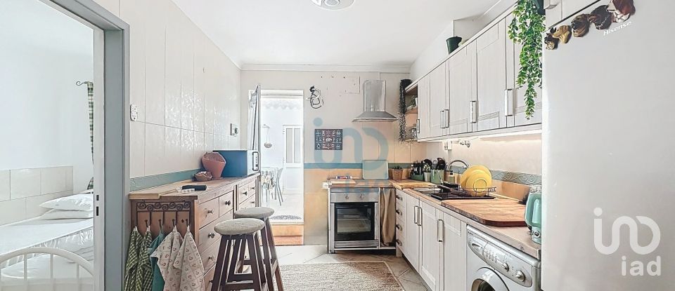 Moradia T2 em Santa Luzia de 67 m²