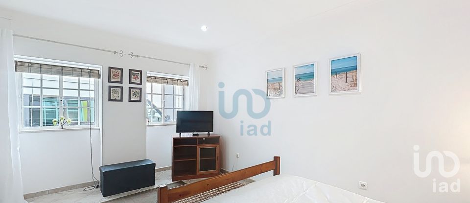 Moradia T2 em Santa Luzia de 67 m²