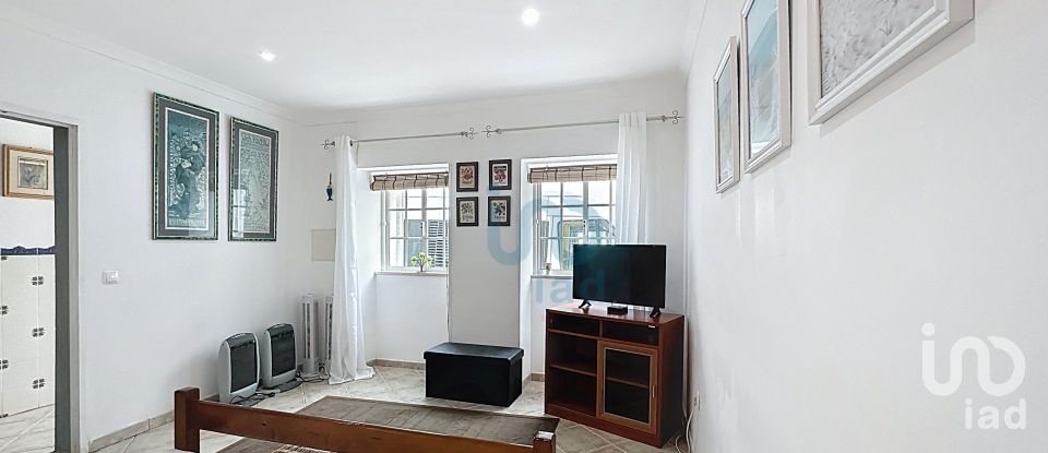 Moradia T2 em Santa Luzia de 67 m²