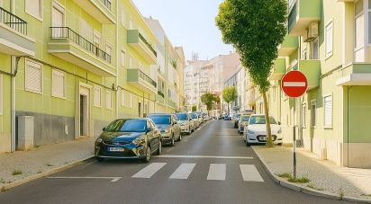 Apartamento T3 em Almada, Cova da Piedade, Pragal e Cacilhas de 84 m²