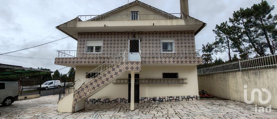 Maison T5 à Sertã de 180 m²