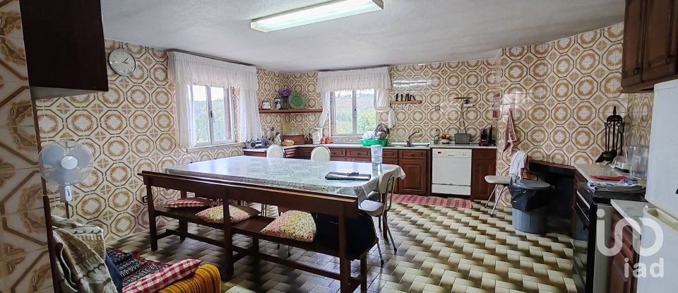 Maison T5 à Sertã de 180 m²