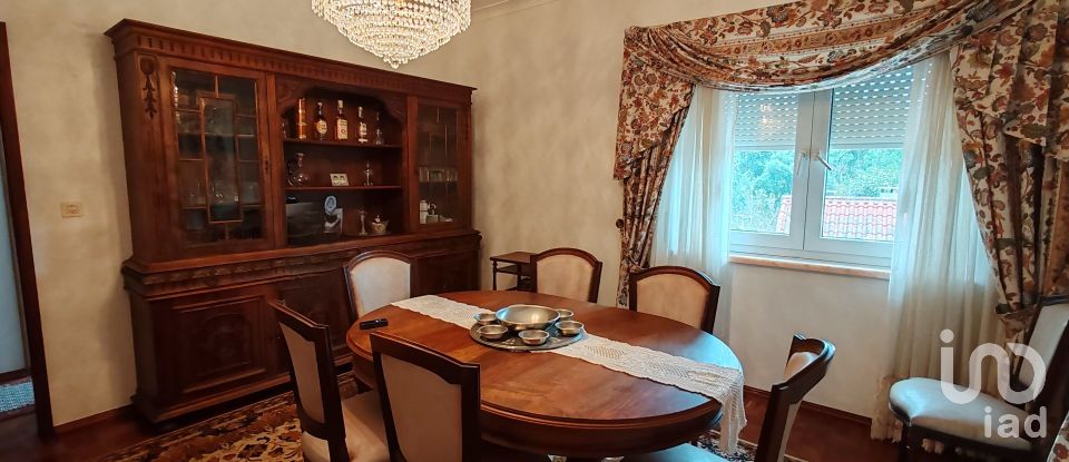 Maison T5 à Sertã de 180 m²