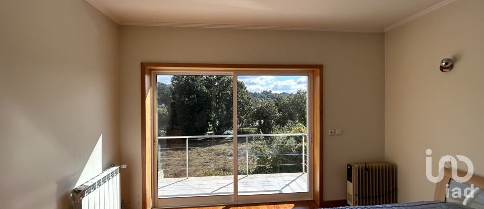 Maison T4 à Calvos E Frades de 432 m²