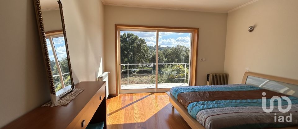 Maison T4 à Calvos E Frades de 432 m²