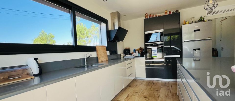 Single story home T4 in Antas of 213 m²