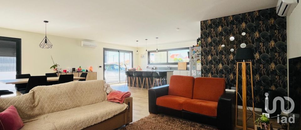 Single story home T4 in Antas of 213 m²