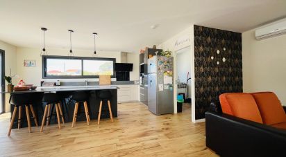 Maison de plain-pied T4 à Antas de 213 m²