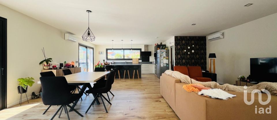 Single story home T4 in Antas of 213 m²