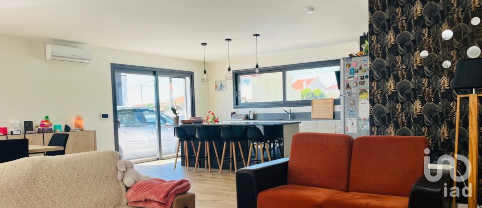 Single story home T4 in Antas of 213 m²