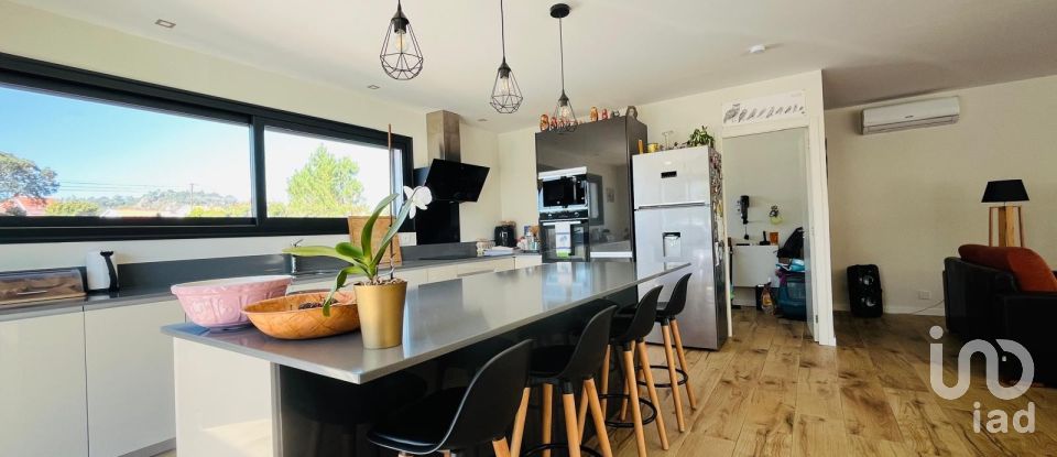 Single story home T4 in Antas of 213 m²