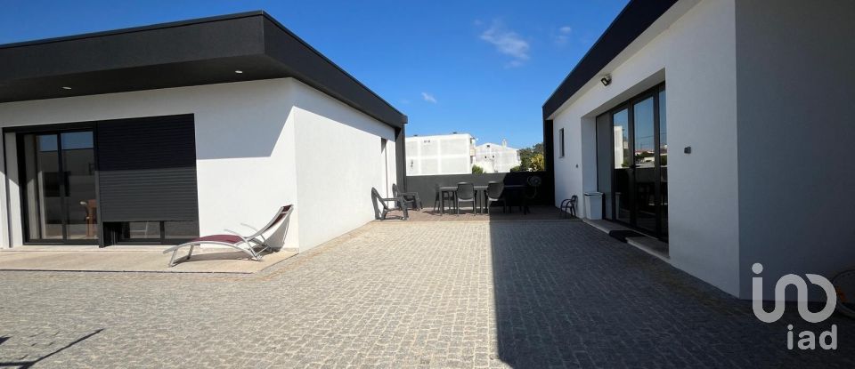 Single story home T4 in Antas of 213 m²