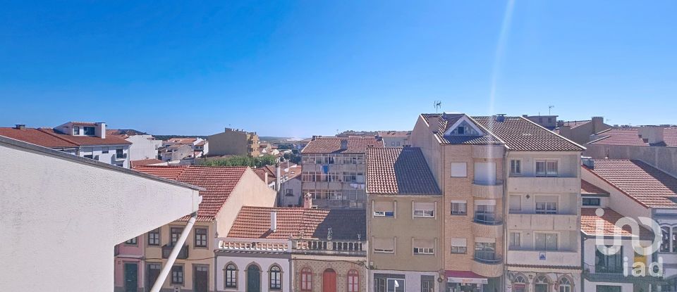 Apartamento T1 em Ovar, São João, Arada e São Vicente de Pereira Jusã de 74 m²