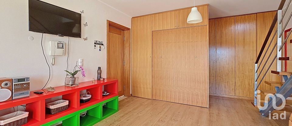 Apartamento T1 em Ovar, São João, Arada e São Vicente de Pereira Jusã de 74 m²