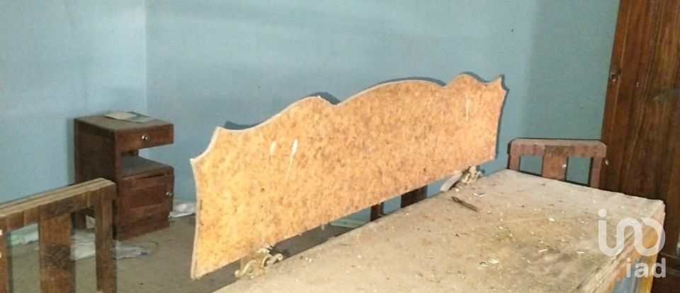 Maison de village T5 à Pedrógão de 229 m²