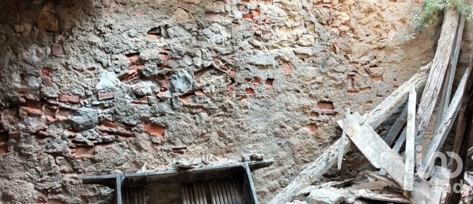 Maison de village T5 à Pedrógão de 229 m²