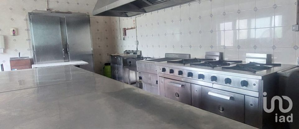 Hotel-restaurant in Correlhã of 940 m²