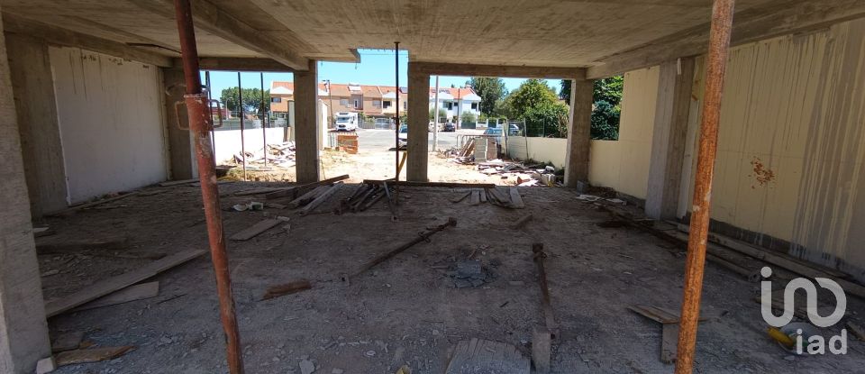 Casa T3 em Azeitão (São Lourenço e São Simão) de 180 m²