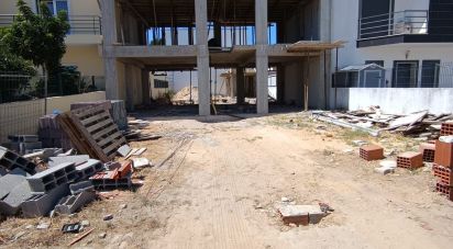 Lodge T3 in Azeitão (São Lourenço e São Simão) of 180 m²