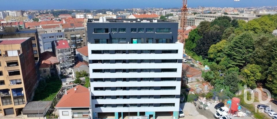 Apartamento T3 em Mafamude e Vilar do Paraíso de 180 m²
