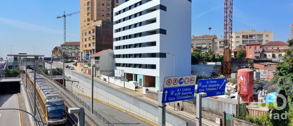 Apartamento T3 em Mafamude e Vilar do Paraíso de 180 m²