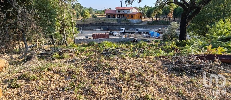 Terreno em Castanheira de Pêra e Coentral de 2 167 m²