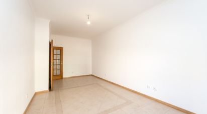 Apartment T2 in Setúbal (São Sebastião) of 78 m²