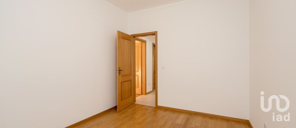 Apartment T2 in Setúbal (São Sebastião) of 78 m²