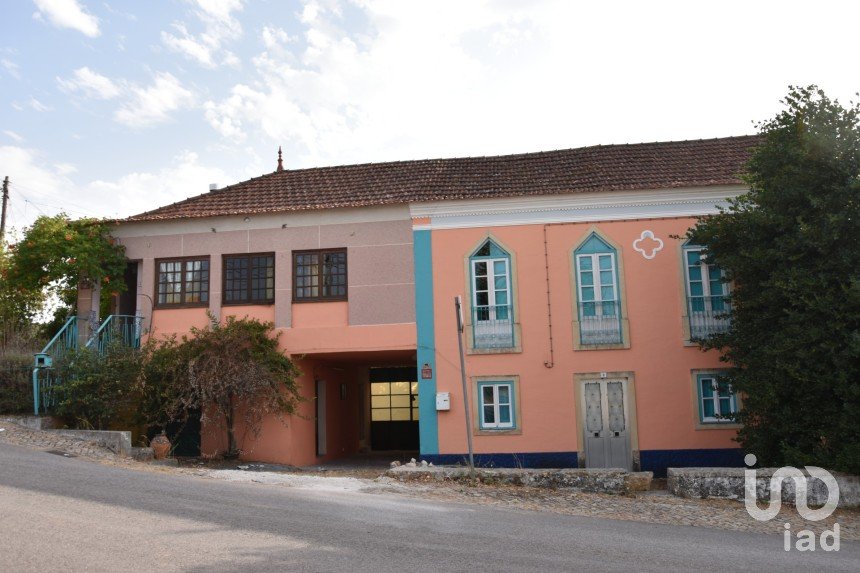 Maison T6 à Chãos de 265 m²