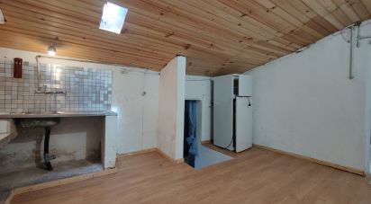 Maison T2 à Santa Maria, São Pedro E Matacães de 110 m²