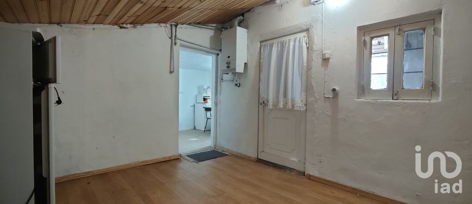 Moradia T2 em Santa Maria, São Pedro E Matacães de 110 m²