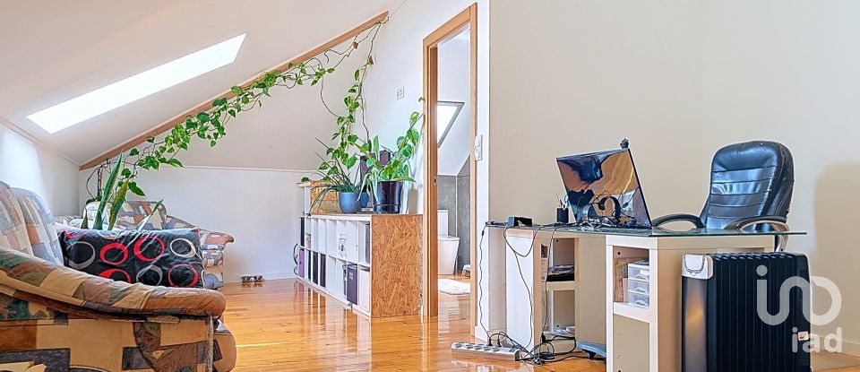 House T3 in Maxial e Monte Redondo of 254 m²