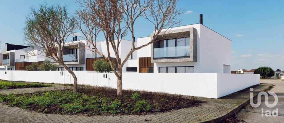 House T4 in Silveira of 207 m²