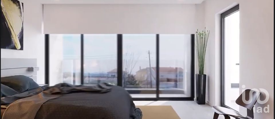 House T4 in Silveira of 207 m²