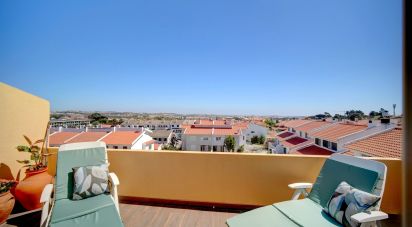 Maison traditionnelle T4 à Rio de Mouro de 348 m²