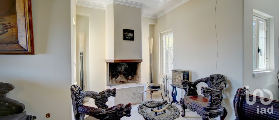 Traditional house T4 in Rio de Mouro of 348 m²