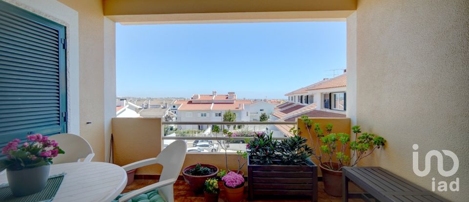 Traditional house T4 in Rio de Mouro of 348 m²