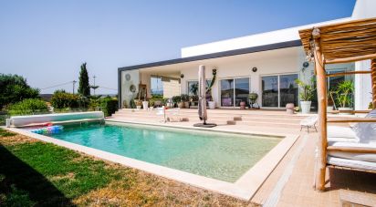 Maison T4 à Mexilhoeira Grande de 255 m²