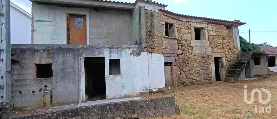 Maison T3 à Bela de 208 m²