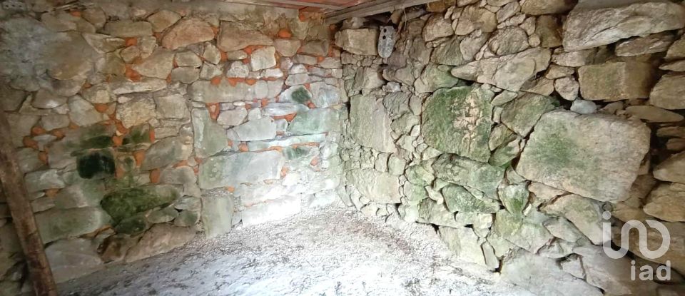 Maison T3 à Bela de 208 m²